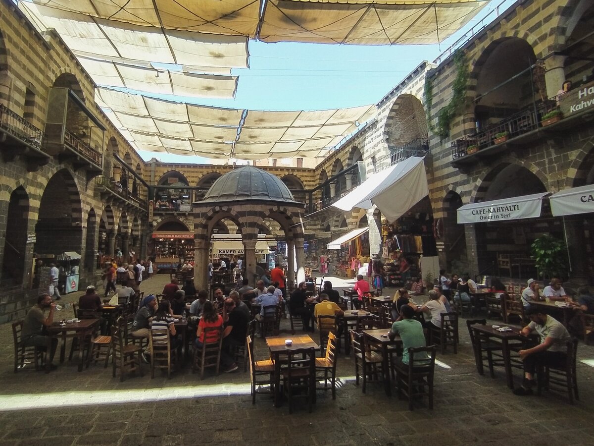 Город Дьярбакыр