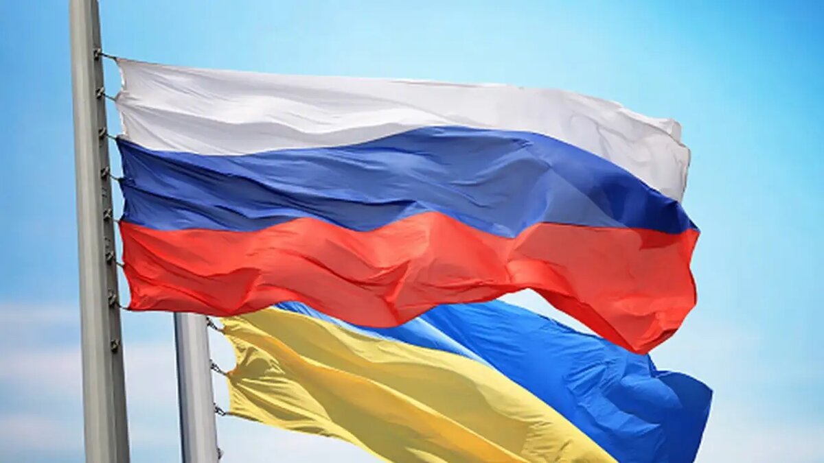    Флаг России и Украины.