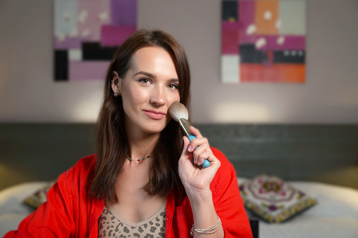 Привет, Красотки! Меня зовут Оксана и добро пожаловать в мой блог! 