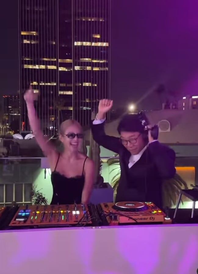    Хёён из Girls' Generation и Ли Су Ман наслаждаются совместным времяпровождением 662