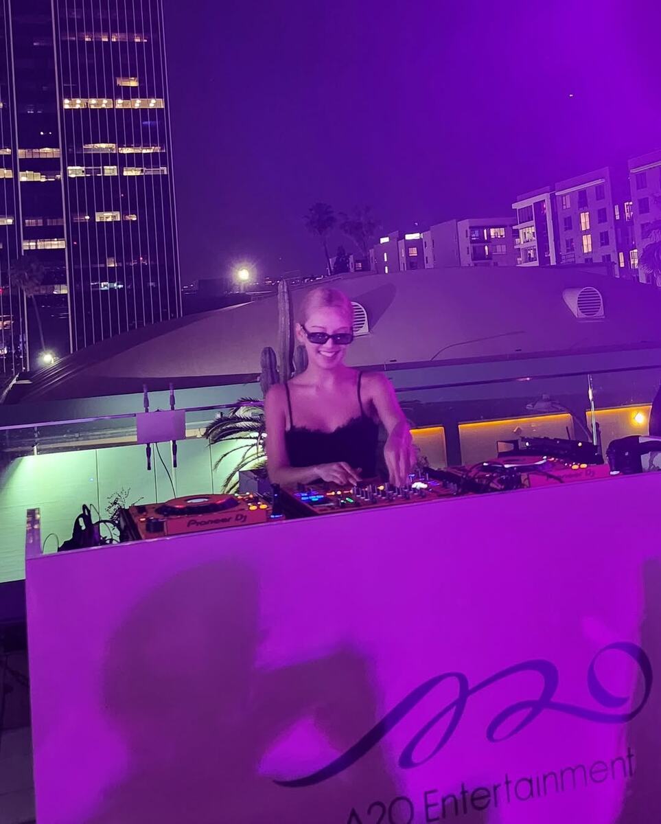    Хёён из Girls' Generation и Ли Су Ман наслаждаются совместным времяпровождением 664