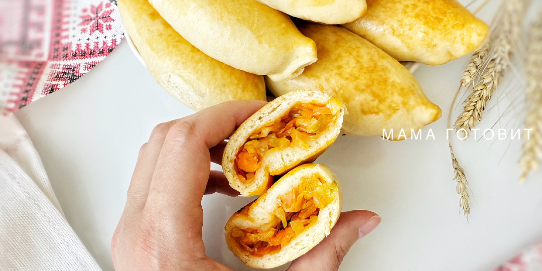 Пирожки с капустой, как у бабушки: мягкие, румяные, домашние