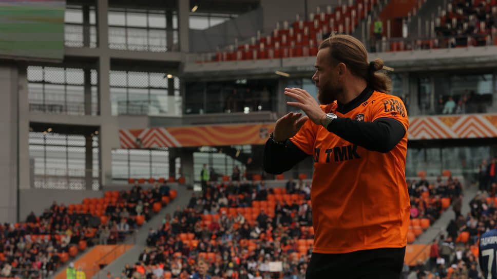 Эрик Бикфалви перед матчем.📷Фото: Марина Молдавская / Коммерсантъ