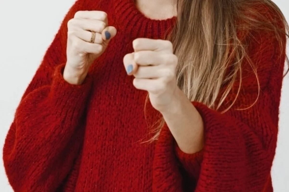    Полиция и прокуратура проводят проверку по драке школьниц в Дзержинске