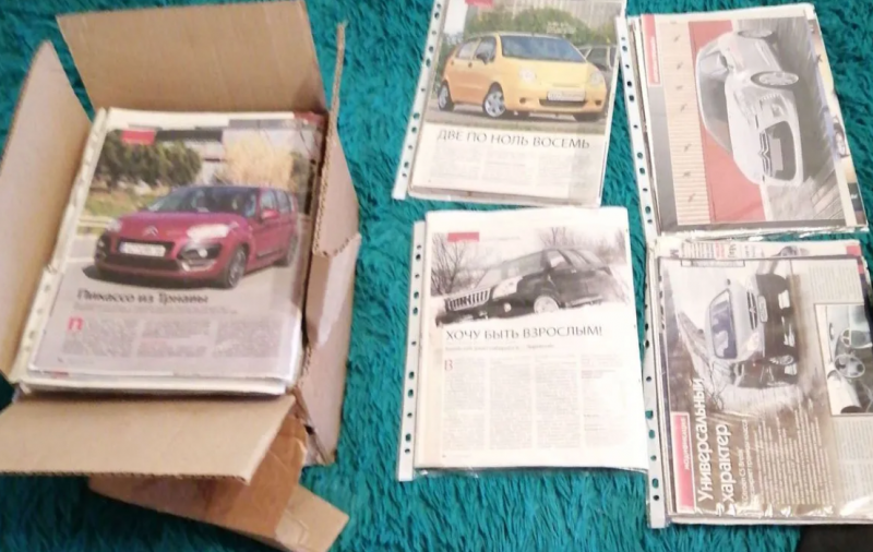    Коллекционер из Петрозаводска продает автомобильные статьи, собранные за треть векаАвито