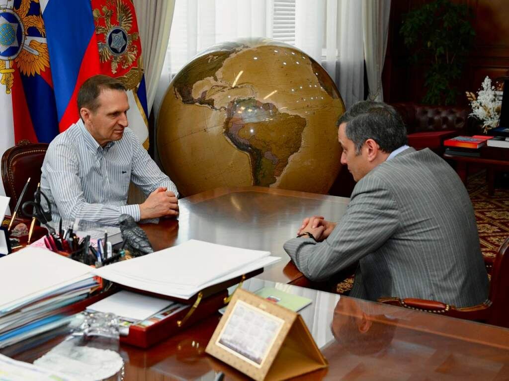    Фото со страницы Александра Хинштейна