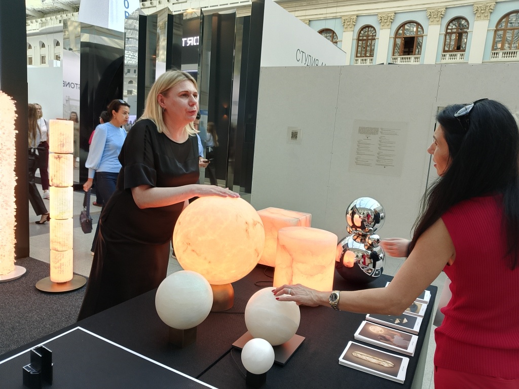 Работа выставки "АРХ Москва". Фото: Юлия Жемалева