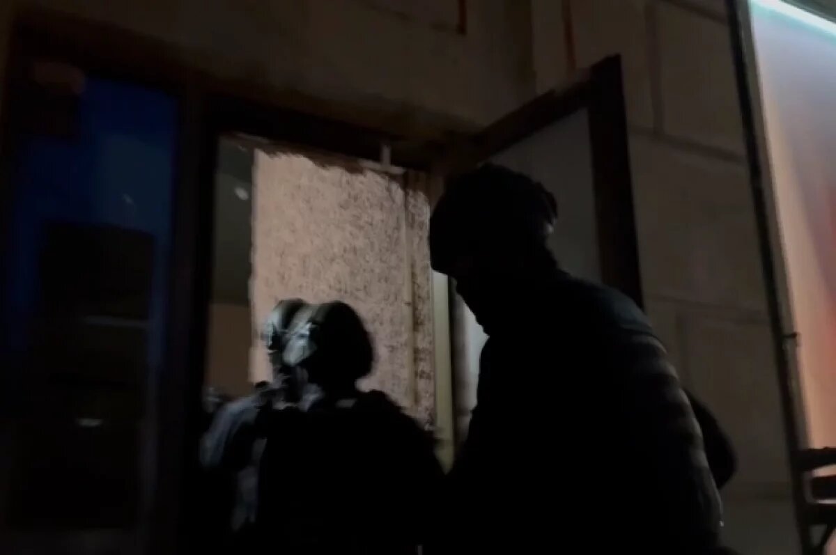    Трех девушек доставили в полицию после рейда в спа-салоне в Магнитогорске