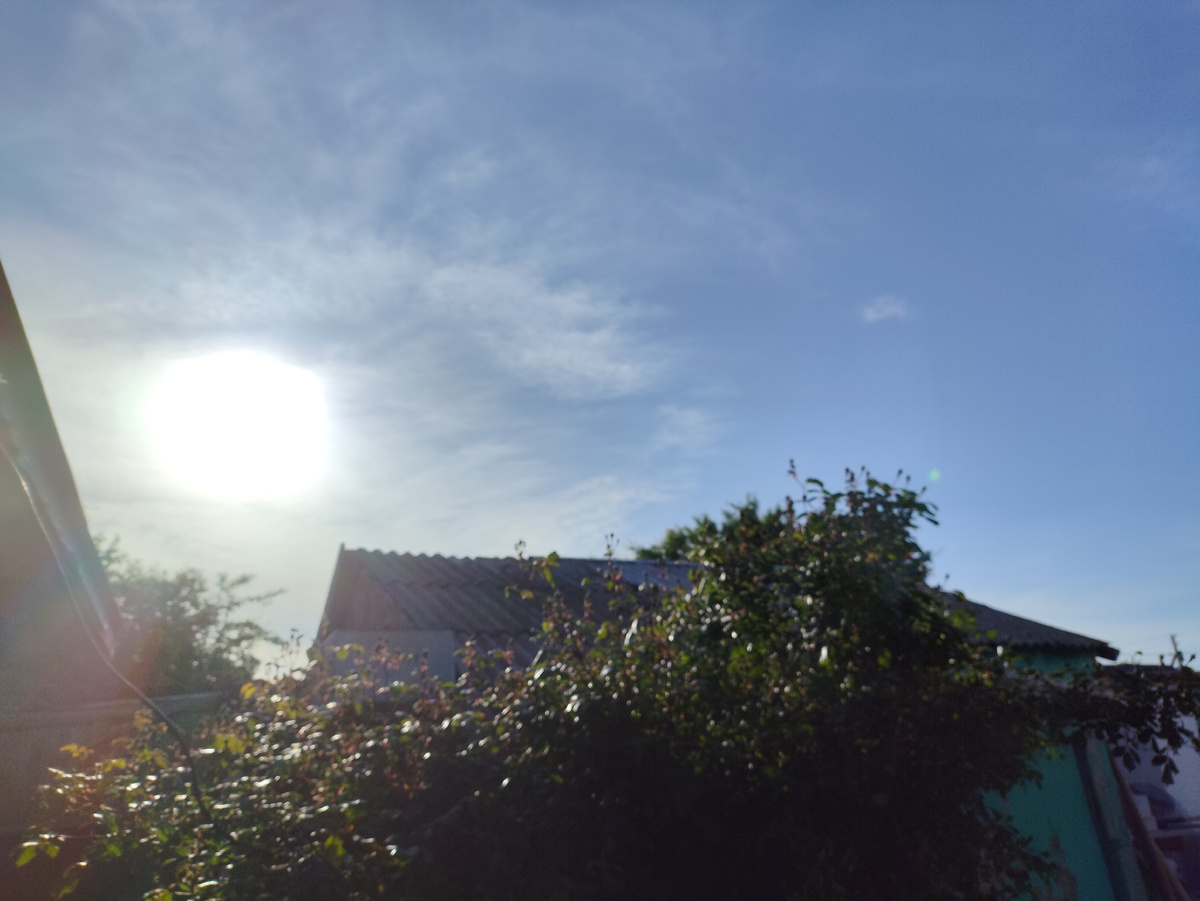 Доброе утро, солнышко. И вот такие облачка сегодня помогали жить и работать