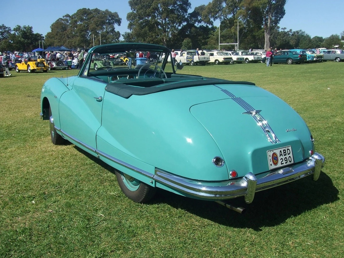 Austin-A90 сзади. Источник фото: commons.m.wikimedia.org