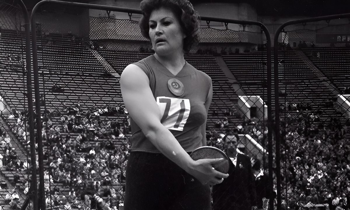 Нина Пономарева на Олимпиаде В Хельсинки в 1952 году