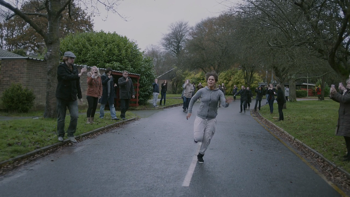 «Черное зеркало» (эпизод «Белая медведица»)