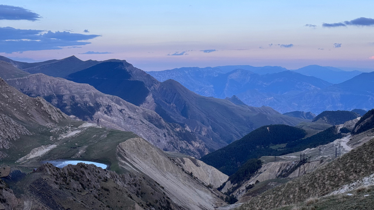 Ущелье перед Харибским перевалом (дорога на Old Sivukh) 