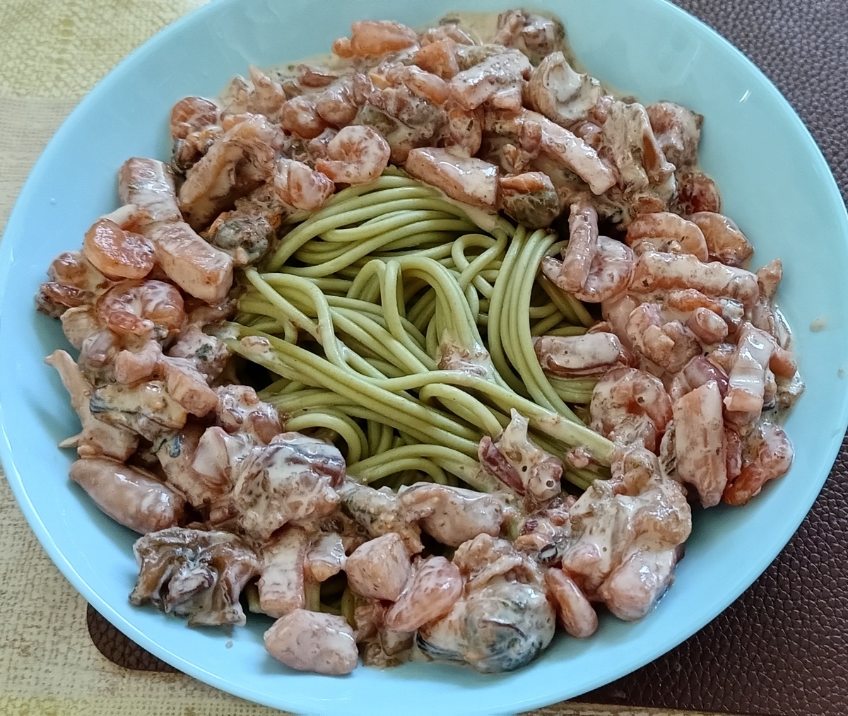 Сырые макароны были, конечно, более зелёными