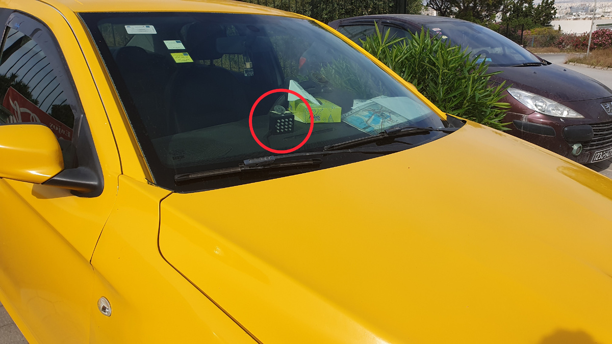Маячок в такси в Тунисе