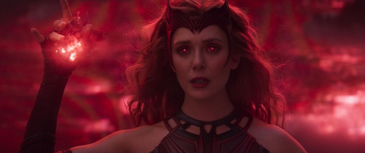 «Сокол и Зимний солдат» должен был стать первым в линейке сериалов Marvel. Однако несмотря на то, что съёмки «Ванда/Вижн» тоже претерпели паузу из-за COVID, его удалось закончить быстрее. 