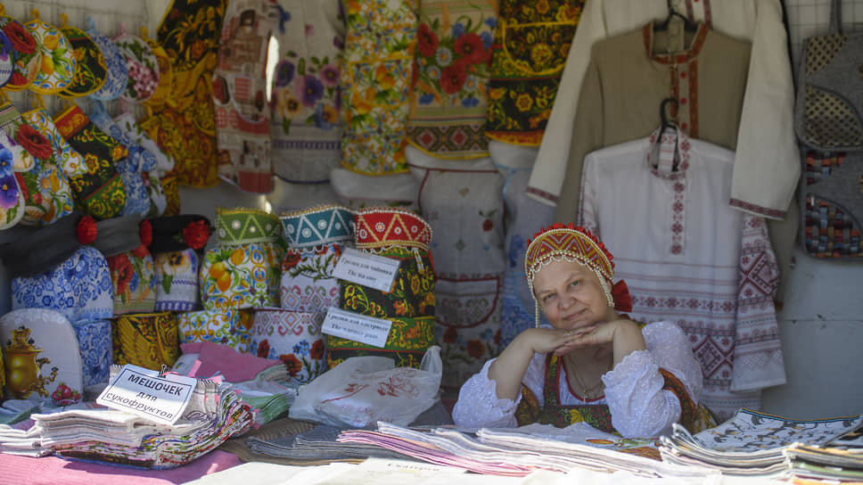 Фестиваль русского фольклора «Каравон» в Лаишевском районе.📷Фото: Артемий Шуматов / Коммерсантъ