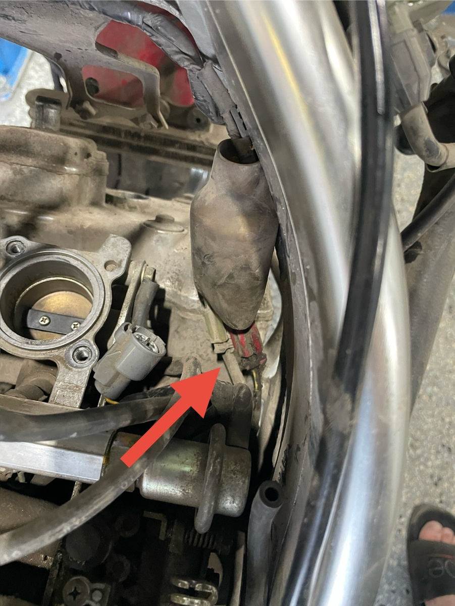 Разъемы датчика коленвала и распредвала 