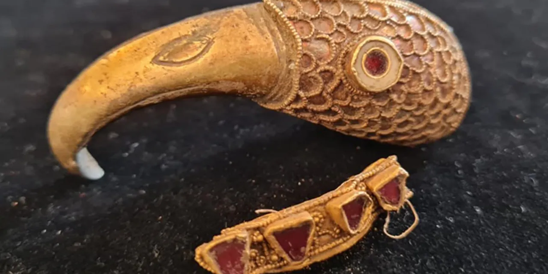 Случайная находка амулета возрастом около 1400 лет!