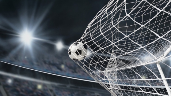    Определились лучшие бомбардир и ассистент РПЛ сезона 2024/2025 © Igor Link/Shutterstock/Fotodom