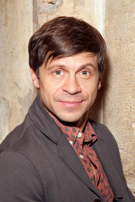 актёр Павел Деревянко