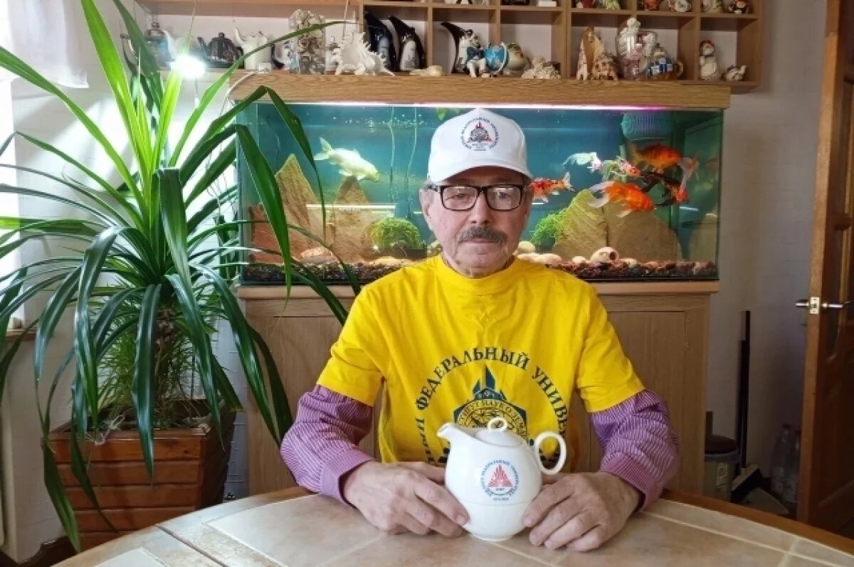    Ростовский коллекционер Борис Талпа.