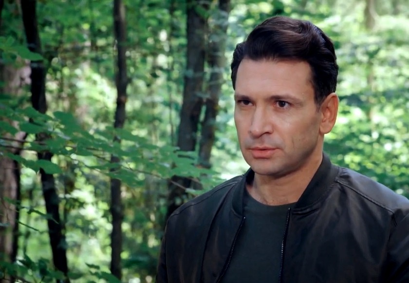 Актер Антон Хабаров