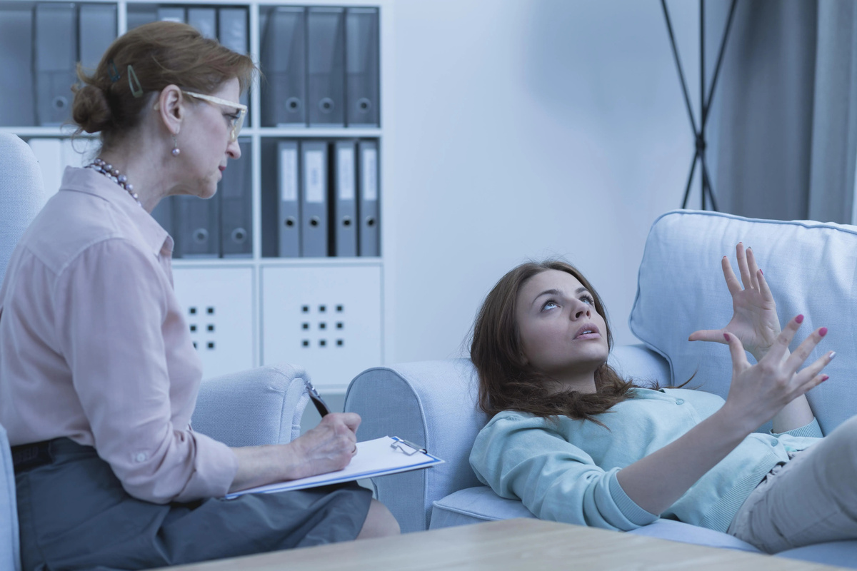 Когда пытаешься сделать самопсихоанализ, но понимаешь, что вся твоя жизнь —один большой защитный механизм