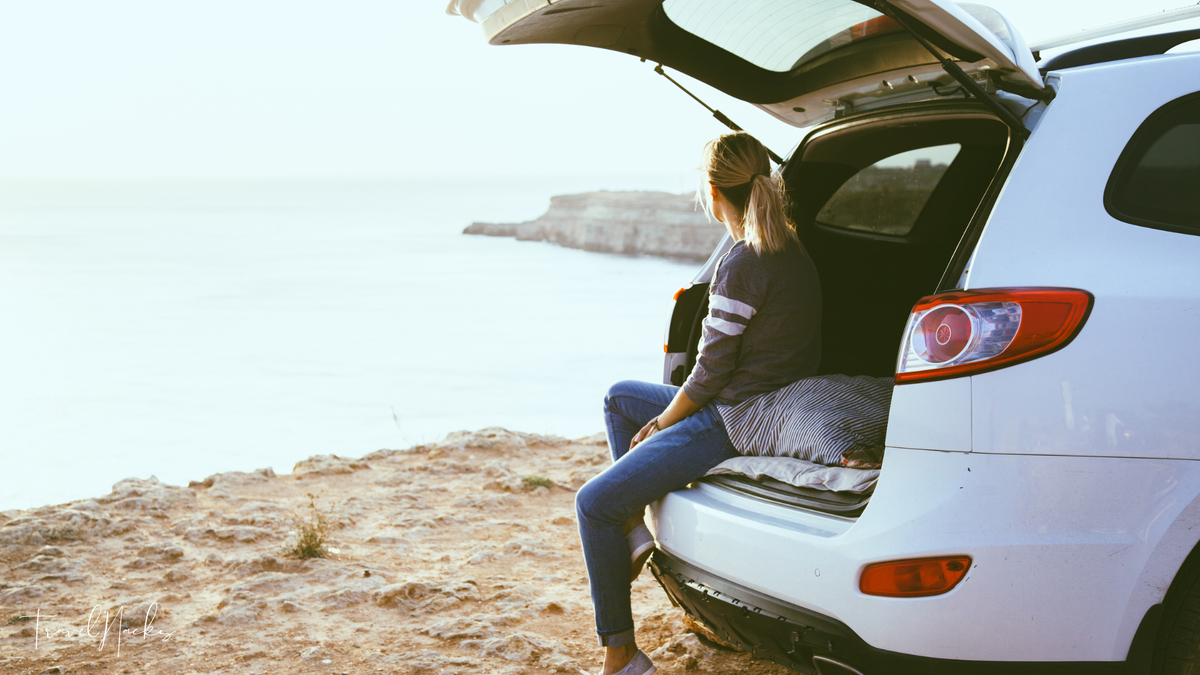 «Одна за рулём, но не одна в этом мире»: правила безопасности для женщин