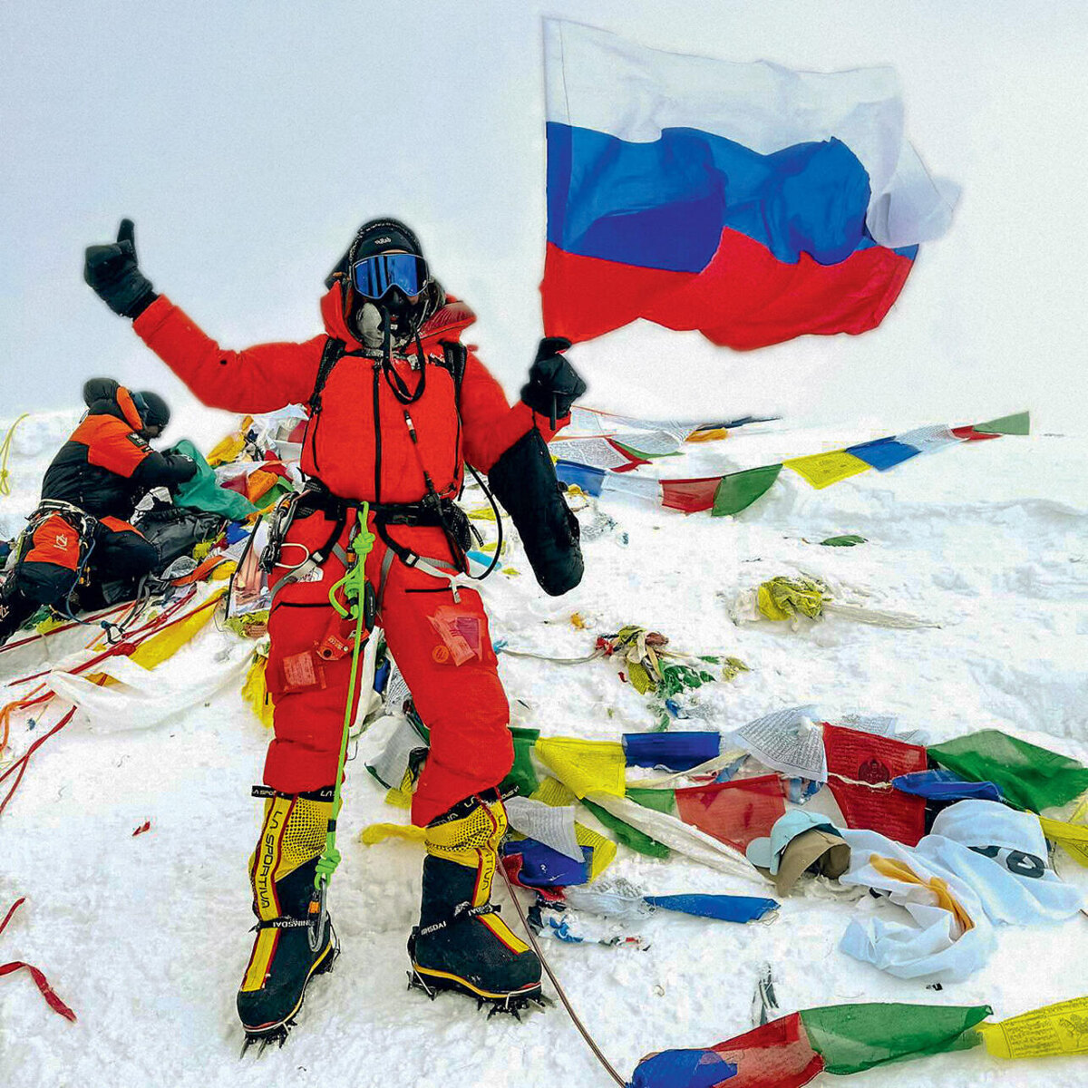    Виктория на вершине мира Соцсети Виктории Бони