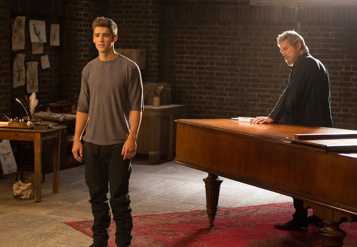 Кадр из фильма «Посвященный» (2014)