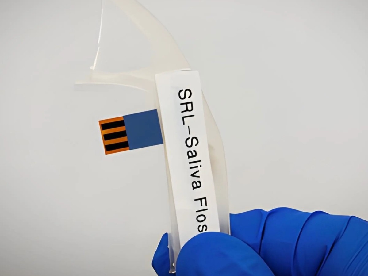    Умная зубная нить определяет уровень стресса по анализу слюны