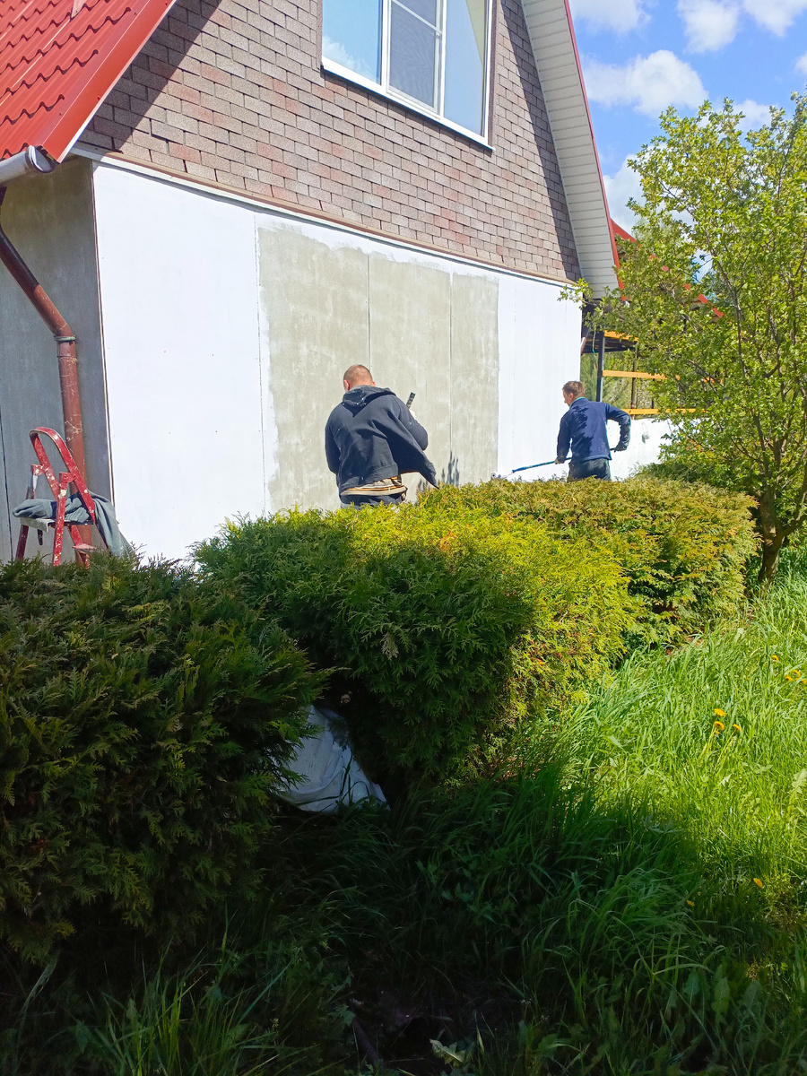 Приступили к окраске