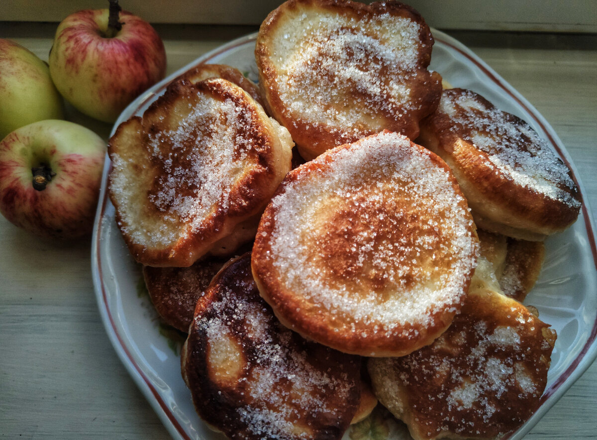    Эти оладьи на дрожжах с яблоками забыли даже бабушки