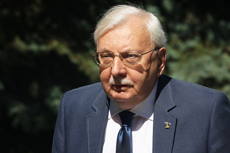    Виталий Третьяков: «Я не очень верю, чтобы кто-либо из ныне присутствующих в этом так называемом украинском политикуме, особенно в верхних его слоях, мог подписать договор с Россией о признании Крыма и четырех новых регионов российскими».   
Фото: «БИЗНЕС Online»