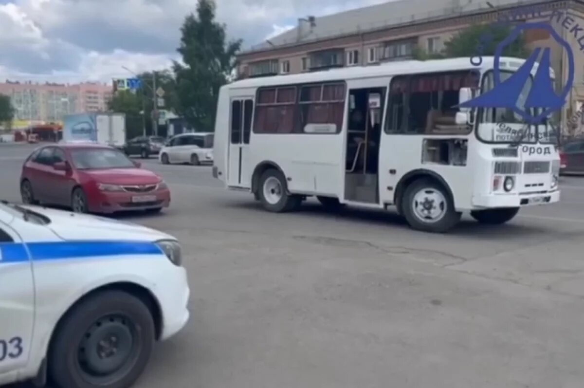   Пьяного водителя автобуса задержали во время перевозки людей в Копейске