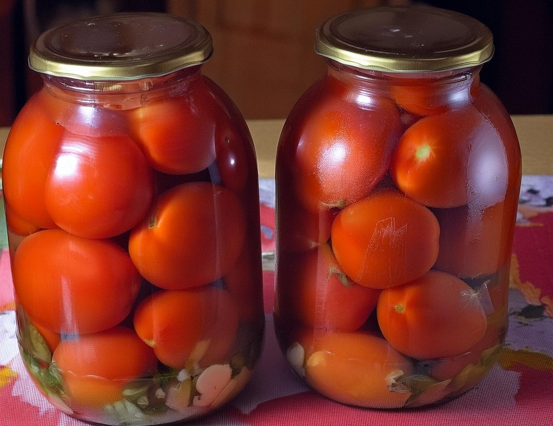 Ни одна банка не лопнет: сколько сахара и соли нужно добавлять в закатки с помидорами / Фото: Pogovorim.by