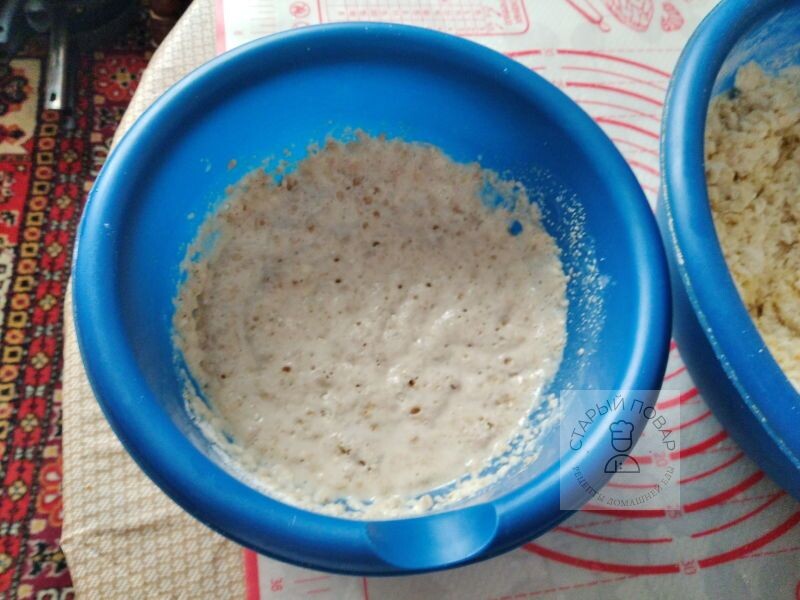 Вначале делаем опару