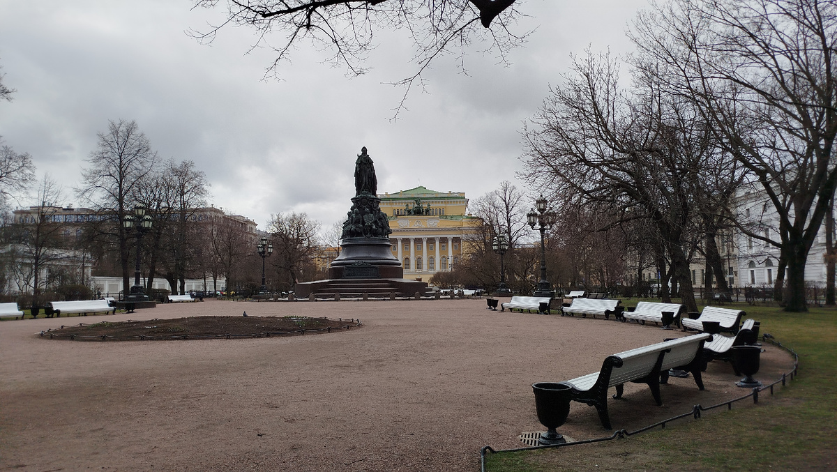 где-то в Санкт-Петербурге