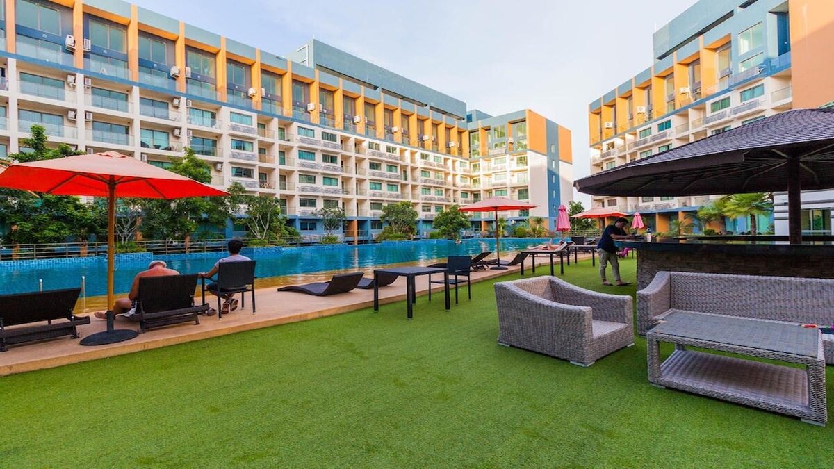 Laguna Beach Resort 2 
