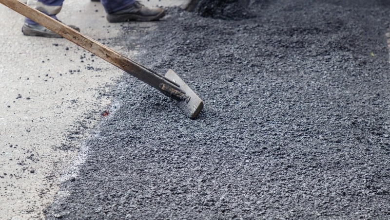    В Ипатовском округе приводят в порядок дороги Фото: ИА «Победа26»