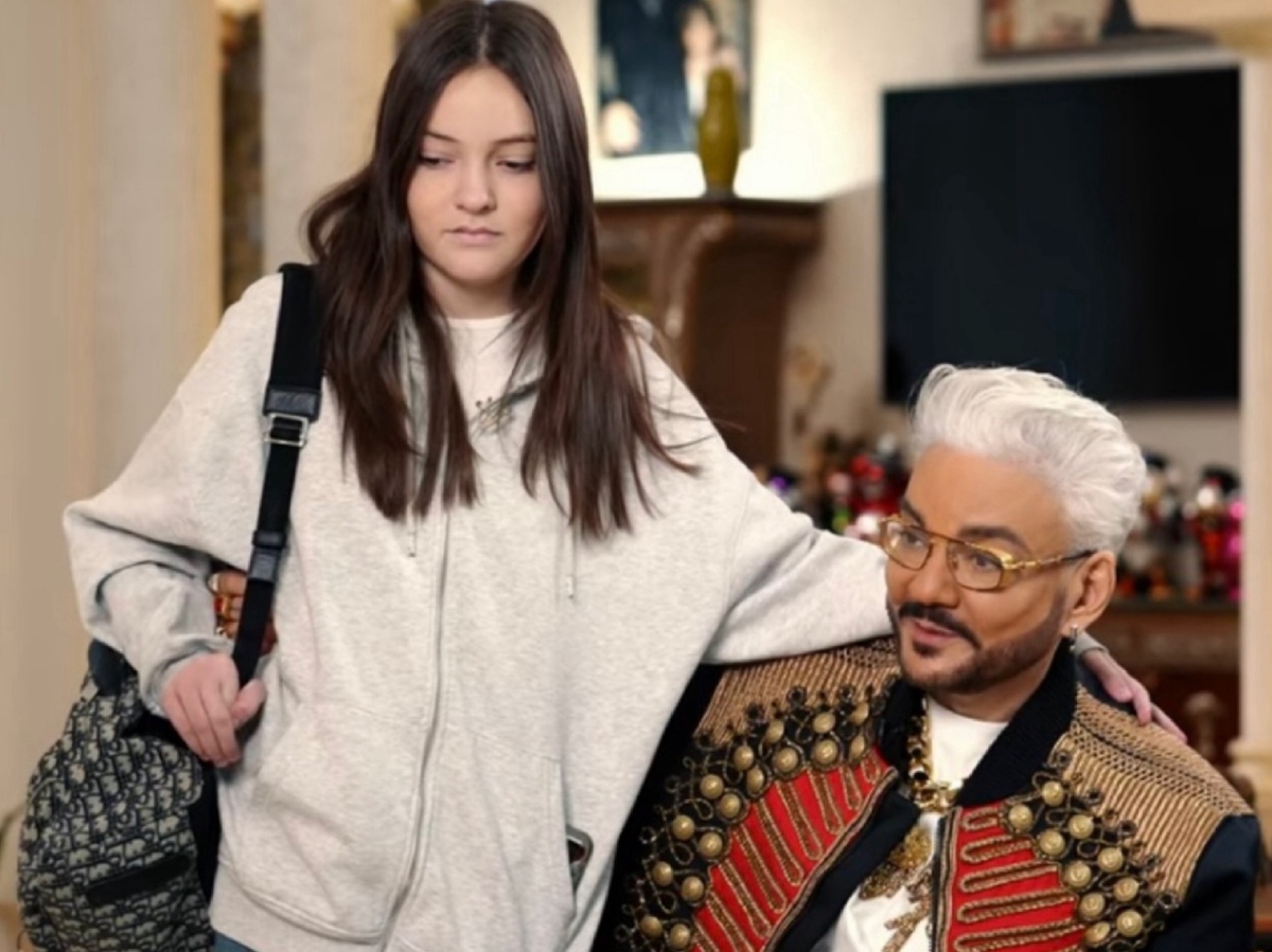 Алла-Виктория Киркорова с отцом 