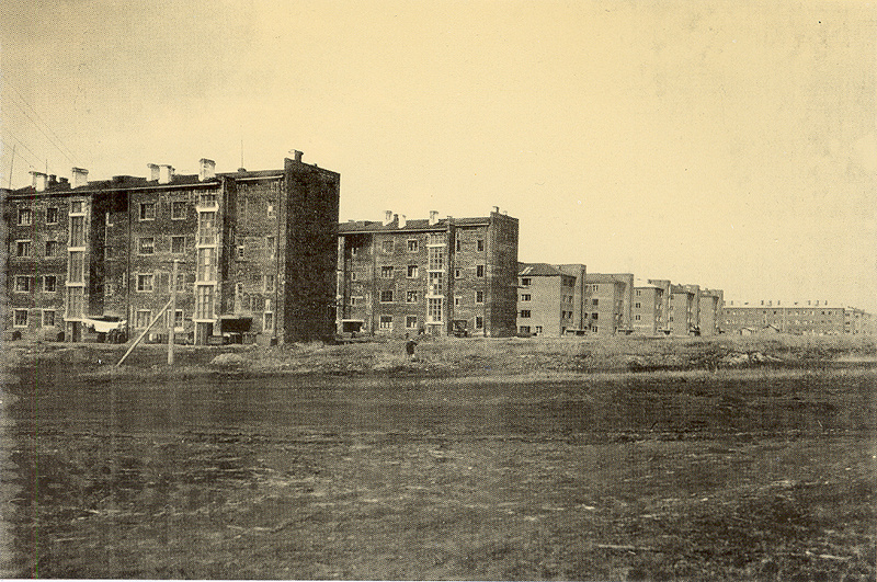 © Wikimedia Commons / public domain (Соцгород завода Сибсельмаш в Новосибирске, 1930-е гг.)