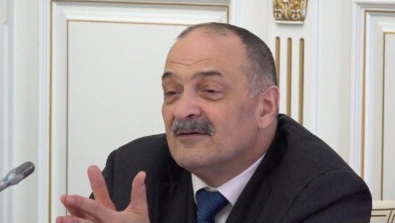      Фото: Скрин из видео в соцсетях главы Дагестана