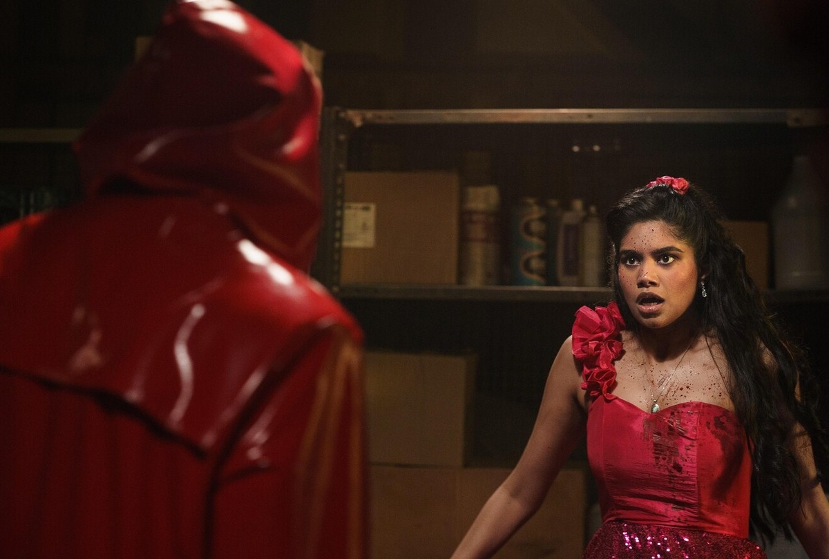 Кадр из фильма "Улица страха: Королева выпускного".