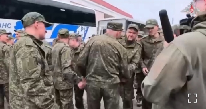    Россия и Украина провели обмен военнопленными в рамках стамбульских договоренностей