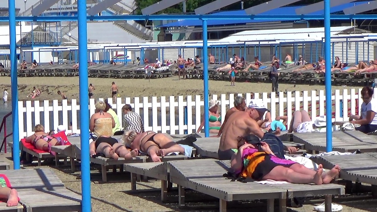 Анапа 24 мая 2025. Пляж в Малой бухте