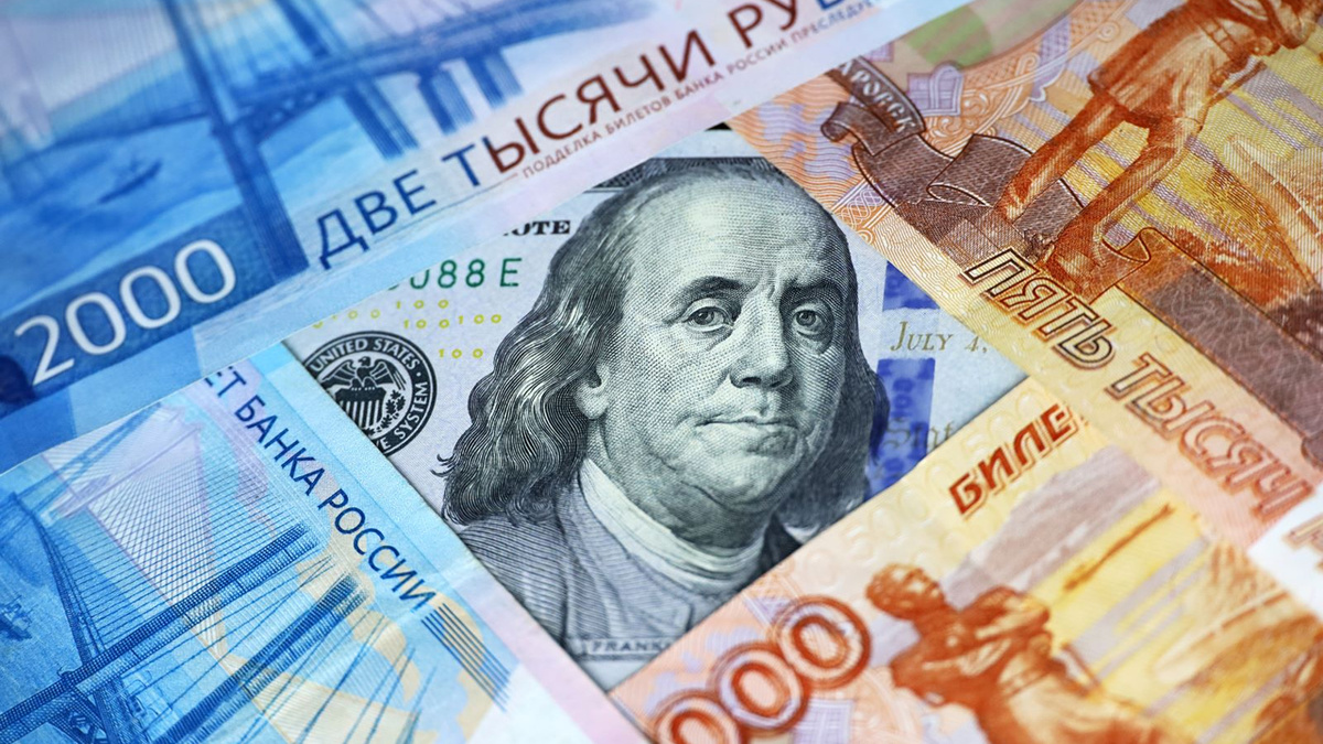 Рубль готов к рывку: доллар на грани отступления?