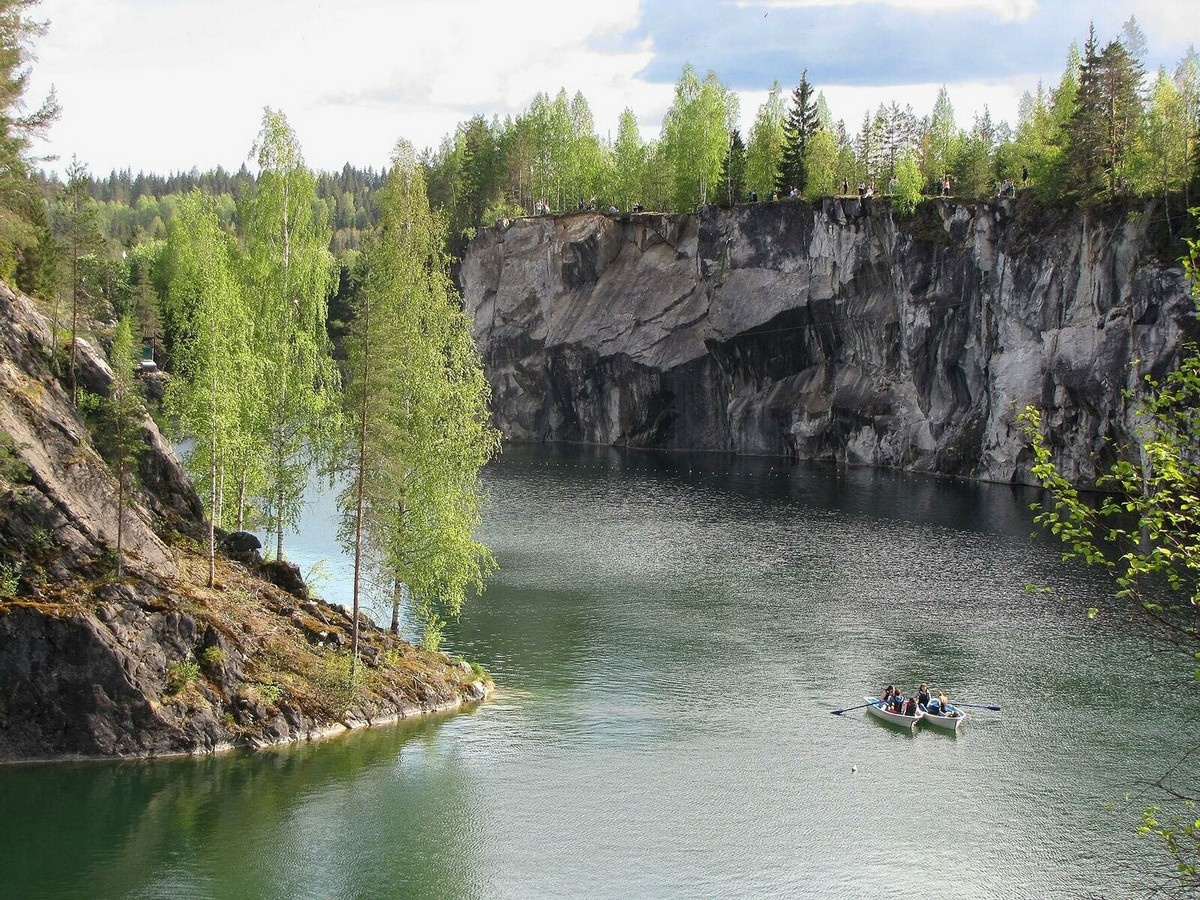 Фото с https://sova.live/puteshestviya-i-otdyh/1072-ruskeala