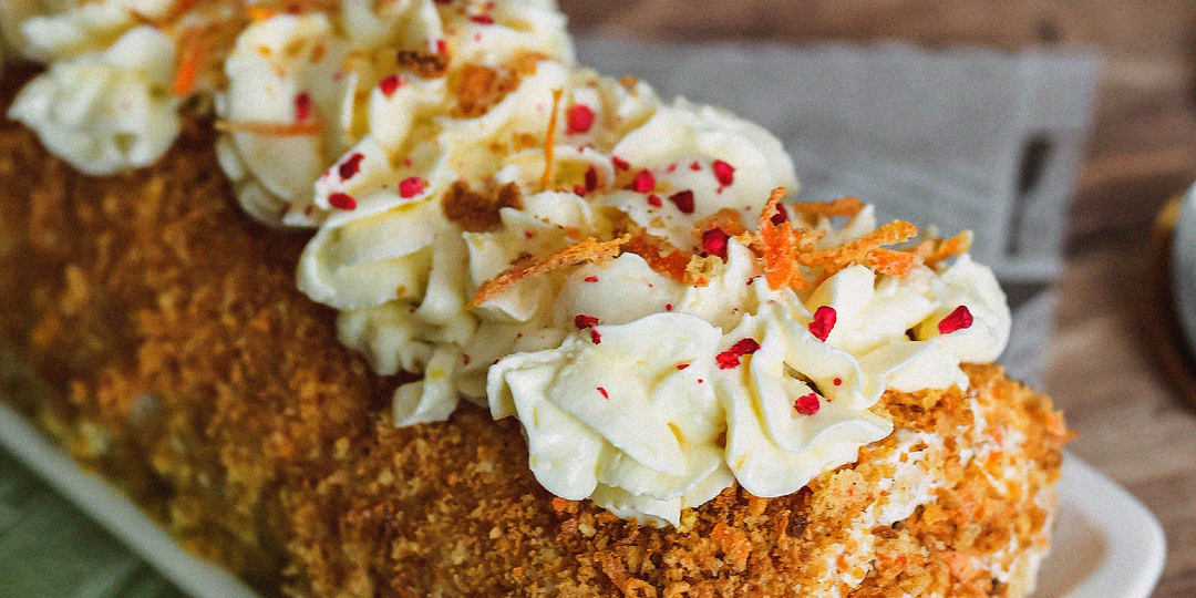 Морковный рулет с манговым кремом: пошаговый рецепт